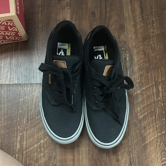 Mens Vans Atwood Deluxe - Picture 2 of 7